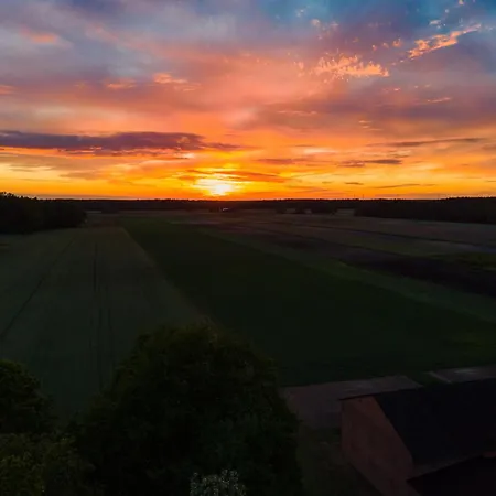 Na.zadkach Holiday home Klon